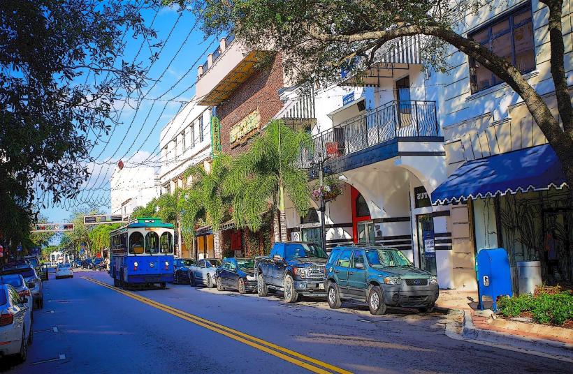 Clematis Street