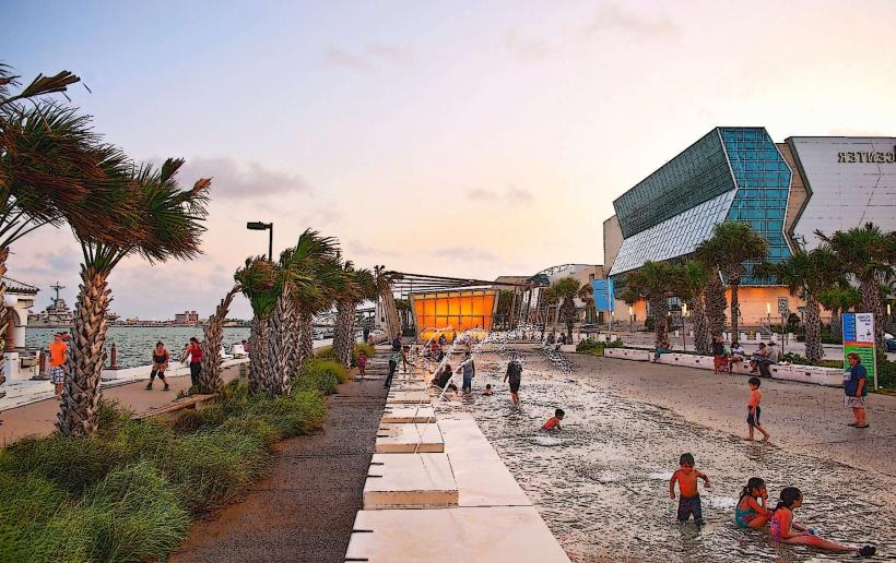 Corpus Christi Bayfront Park