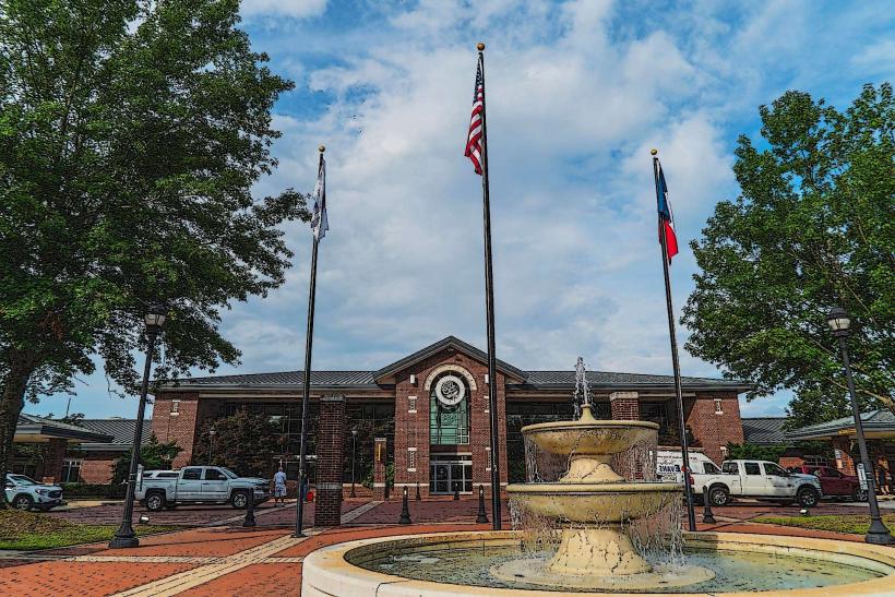Tyler Pounds Regional Airport