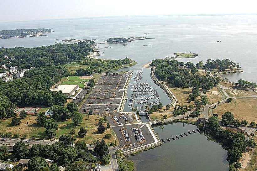 Cove Island Park