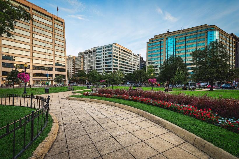Farragut Square
