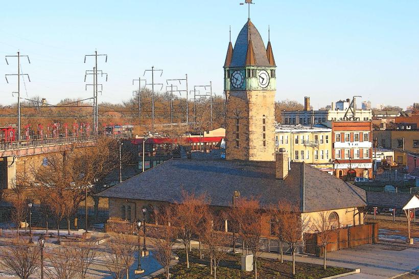 Elizabeth Train Station