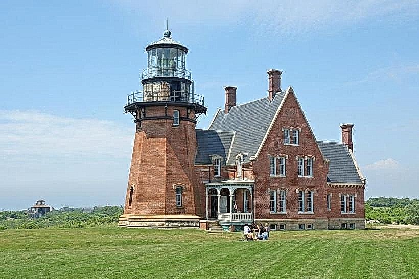 Southeast Light Overlook