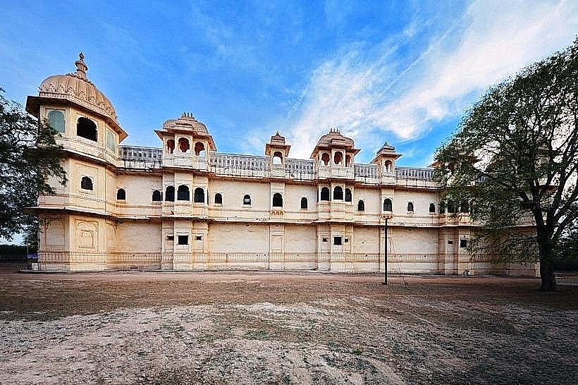 Fateh Prakash Palace
