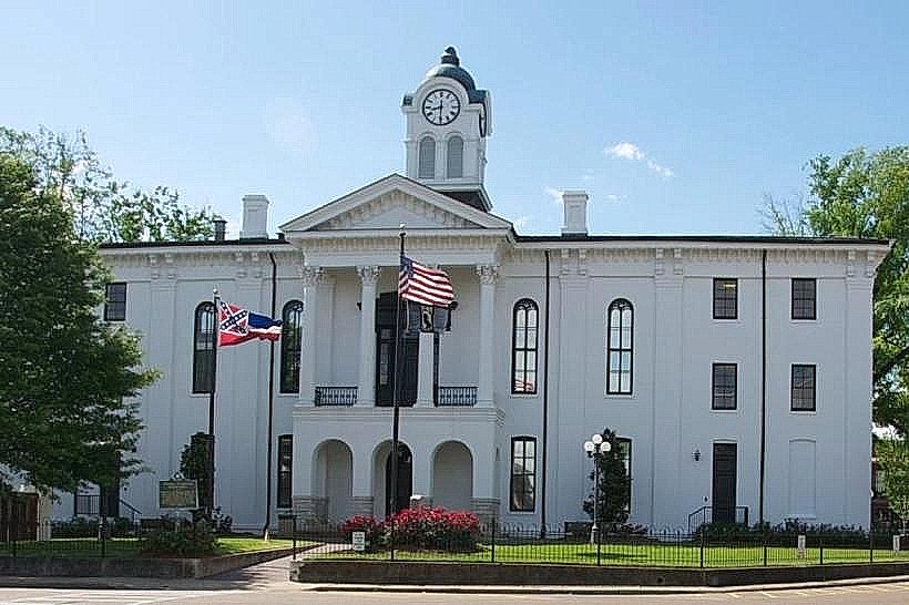 Lafayette County Courthouse