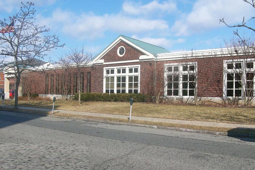 Summit Free Public Library