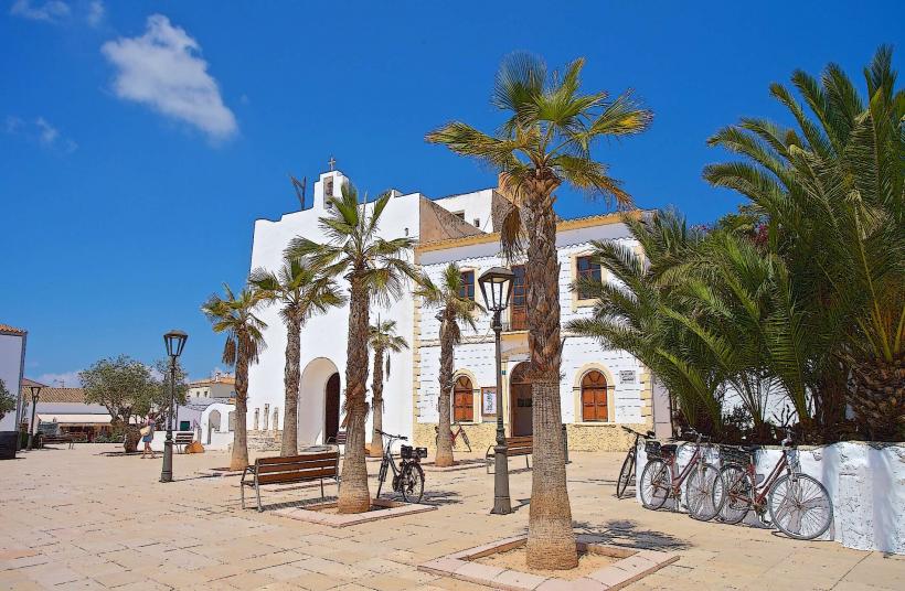 Iglesia de Sant Francesc Xavier