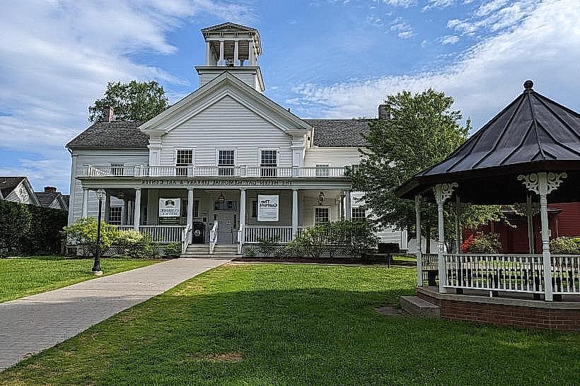 Helen Day Art Center