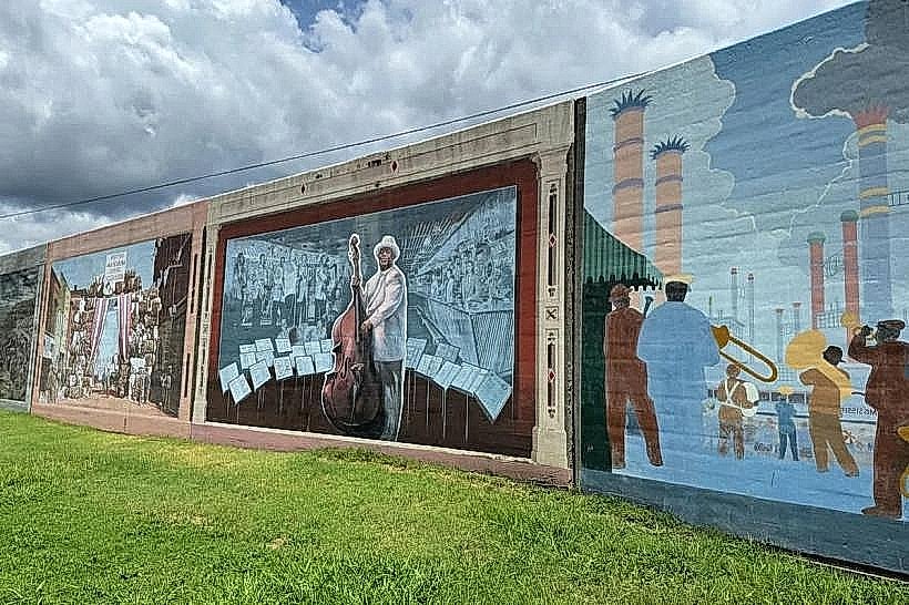 Vicksburg Riverfront Murals