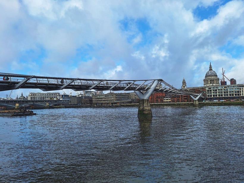 Millennium Bridge