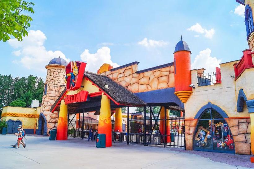 Walibi Belgium Theme Park
