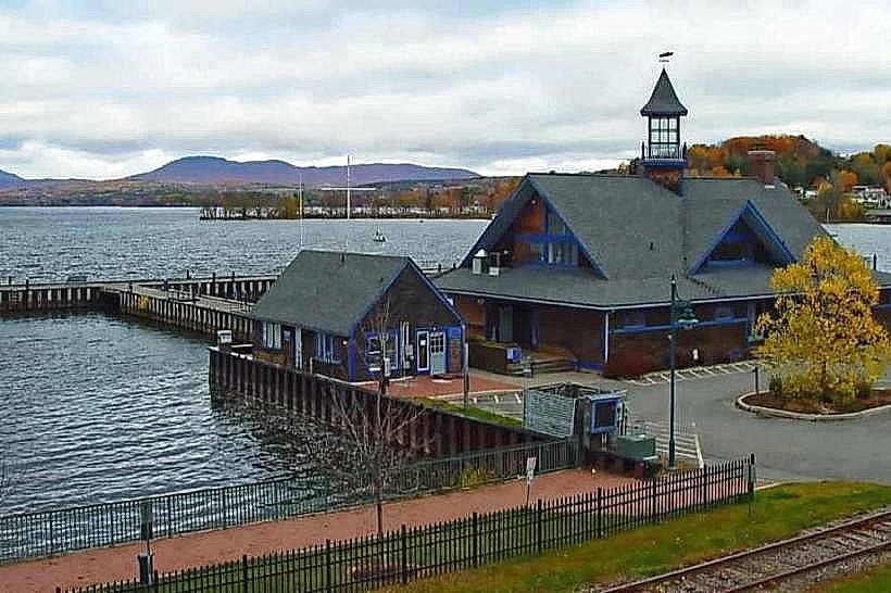 Downtown Newport Waterfront