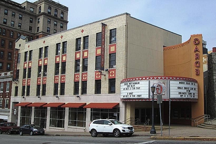 Garde Arts Center