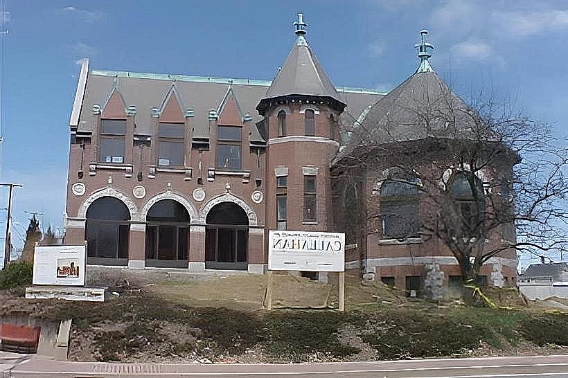 Auburn Public Library