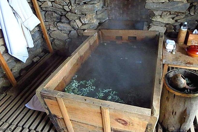 Highlander Hot Stone Baths