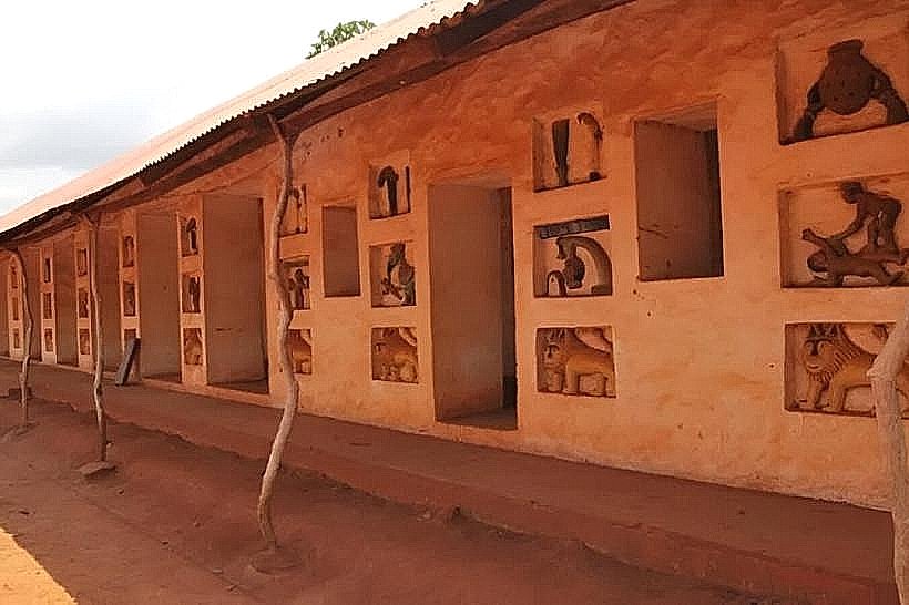 Dahomey Amazons Museum