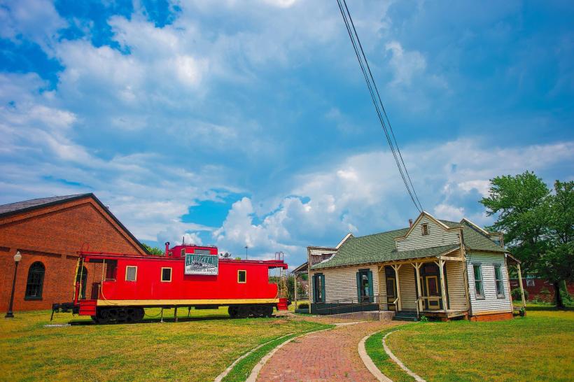 Roundhouse Railroad Museum
