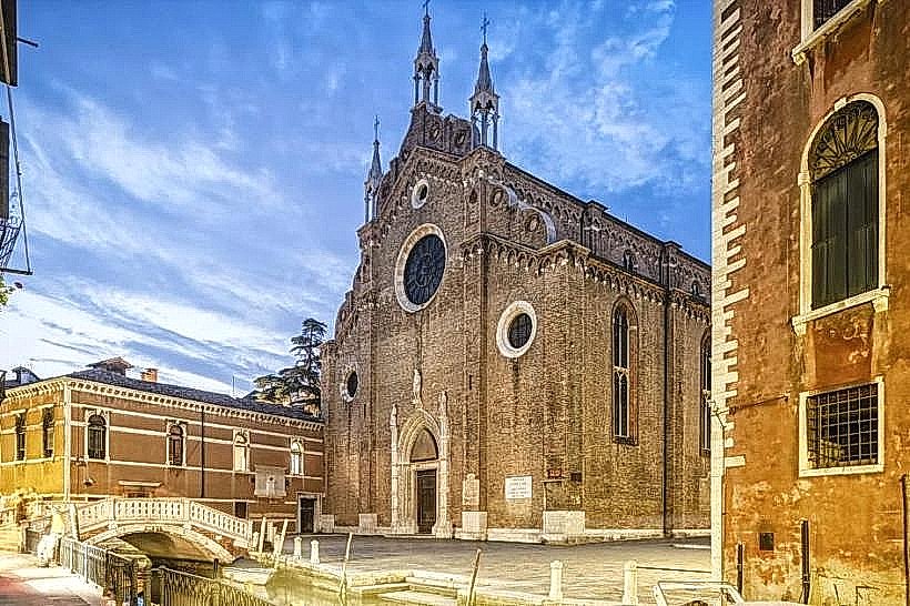 Basilica dei Frari (Santa Maria Gloriosa dei Frari)