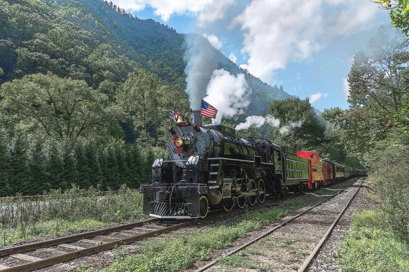 Great Smoky Mountains Railroad