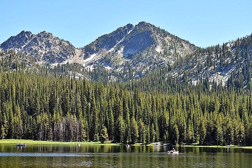 Anthony Lakes