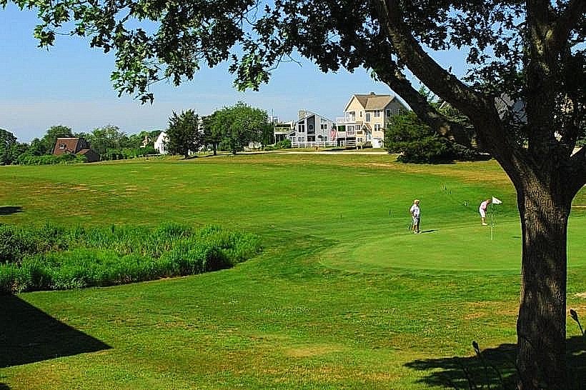 Winnapaug Golf Club