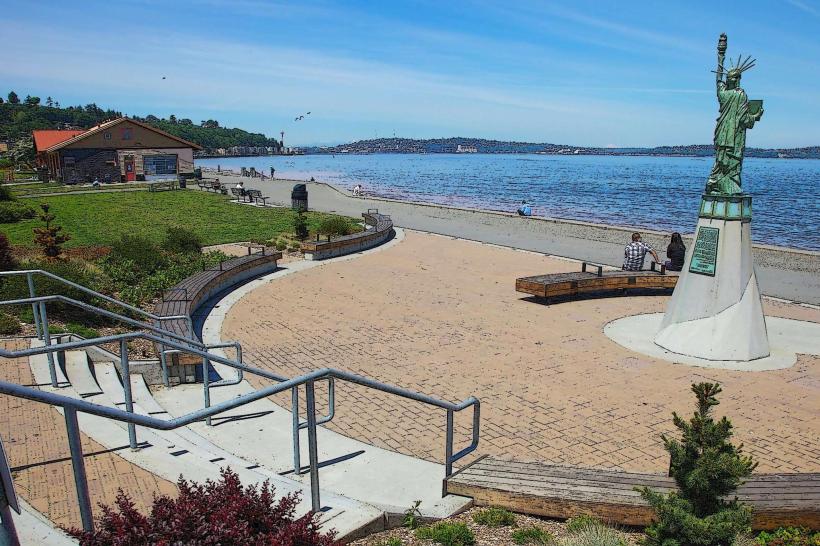 Alki Beach Park