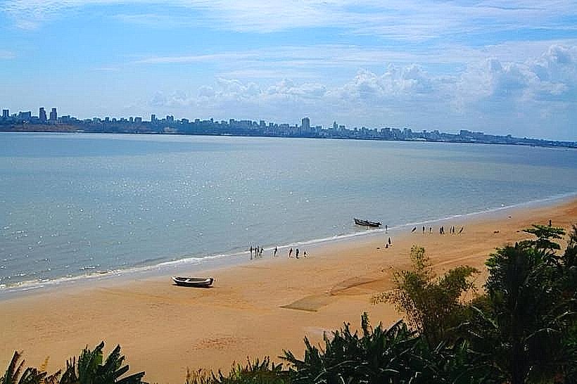 Catembe Beach