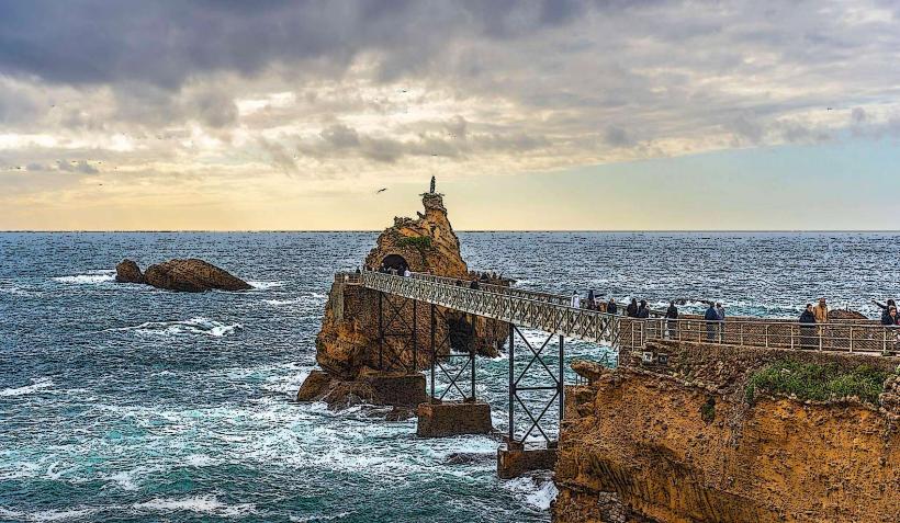 Rocher de la Vierge