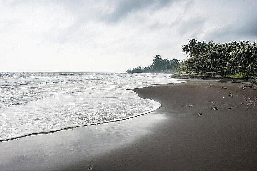 Black Sand Beach