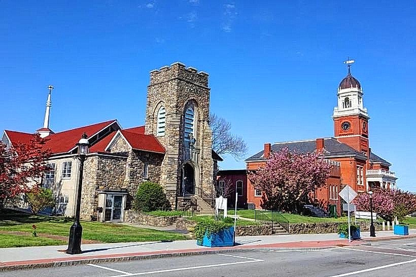 Apponaug Village Historic District