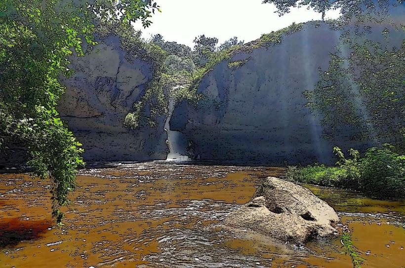 Mau Mau Caves