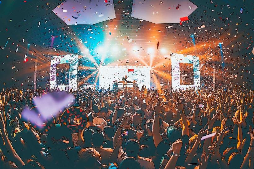 Echostage