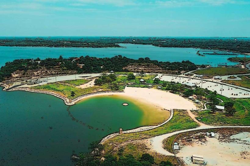 Twin Points Water Access
