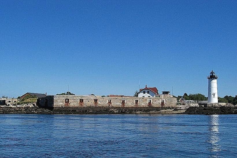 Fort Constitution