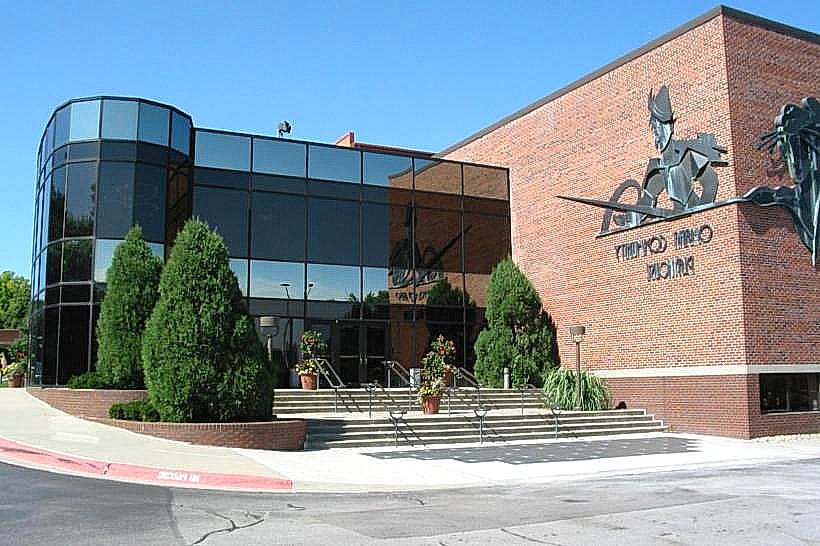 Lincoln Community Playhouse
