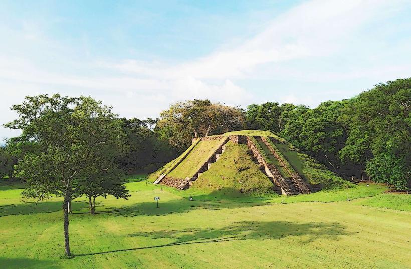 Cihuatán Archäologische Stätte