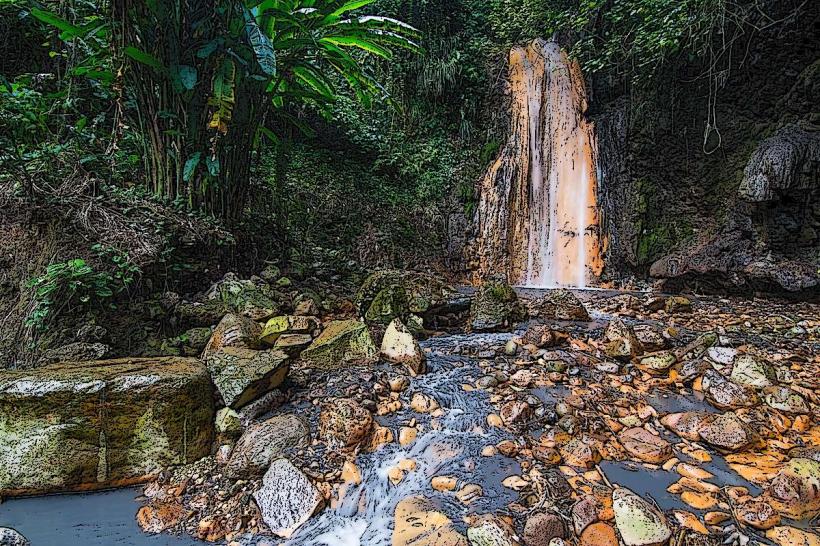 Diamond Falls Botanical Gardens е красив и верен природен парк