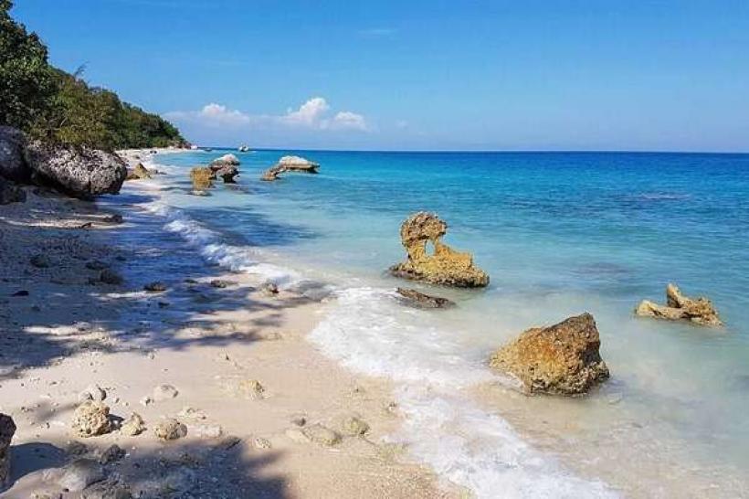 Anse-à-Veau Bay