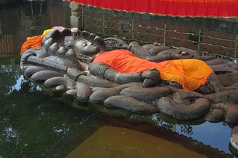 Budhanilkantha Temple (Sleeping Vishnu)