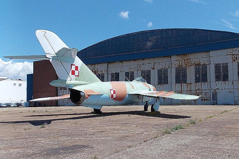 Quonset Air Museum