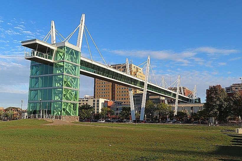 Davenport Skybridge
