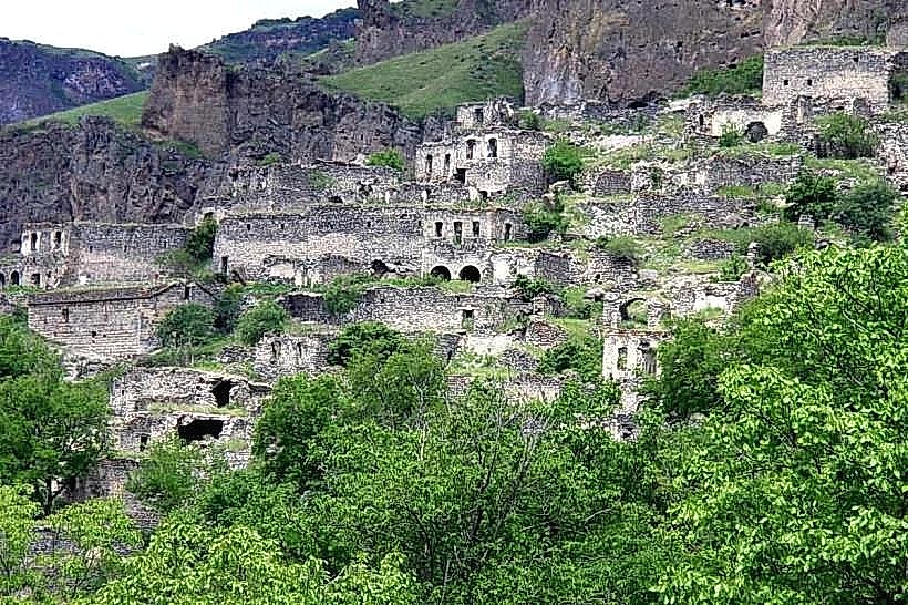 Khndzoresk Cave Village