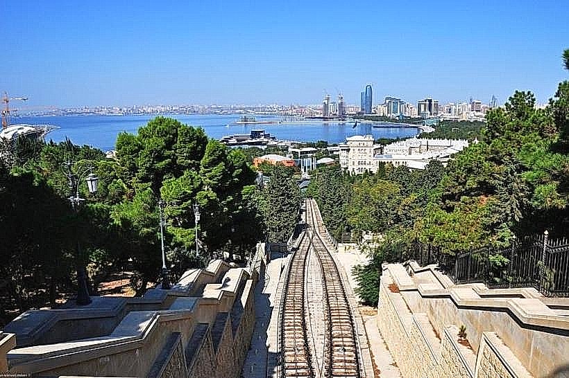 Upland Park (Highland Park)