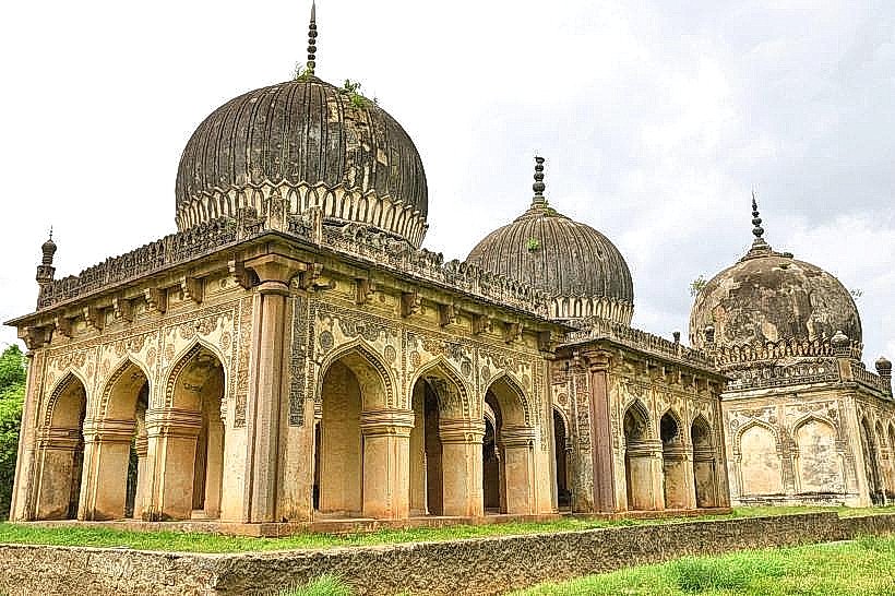Qutb Shahi Tombs