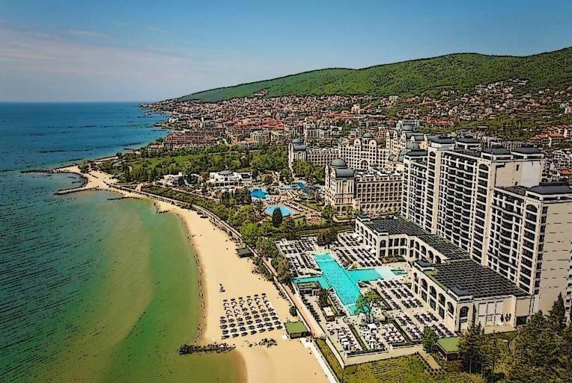 Sunny Beach Resort
