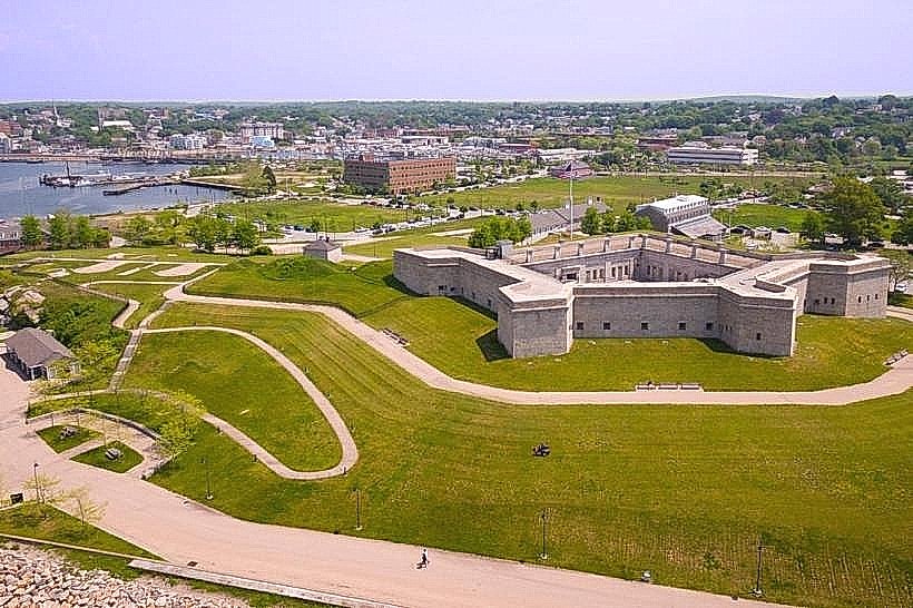Fort Trumbull State Park