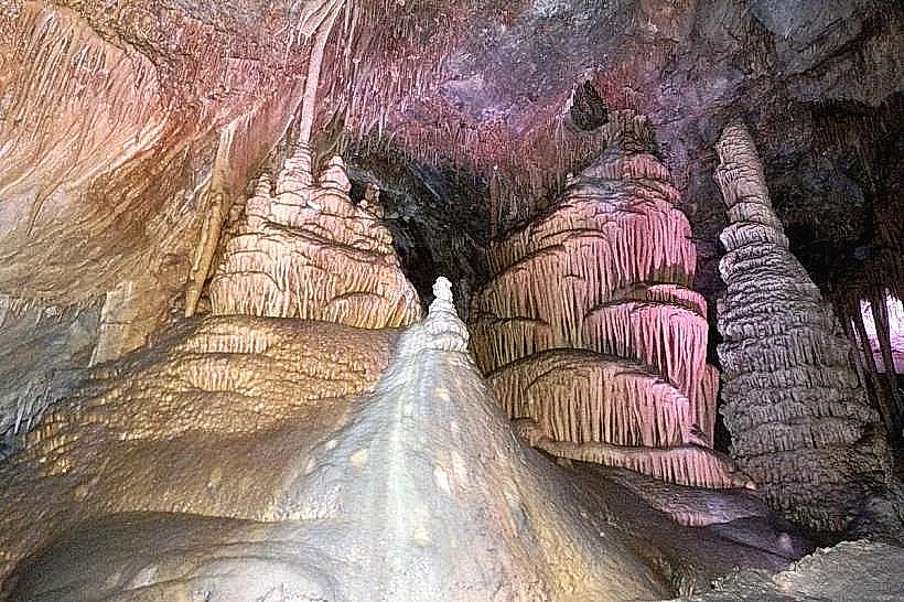 Lewis and Clark Caverns State Park