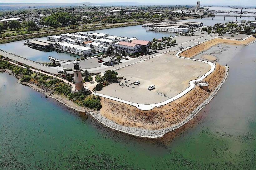 Clover Island
