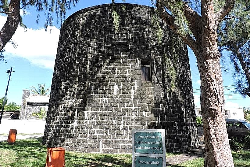 Martello Tower Museum (La Preneuse)