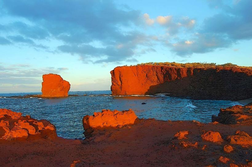 Sweetheart Rock (Puu Pehe)